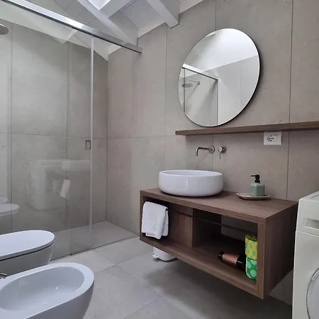 Apartamento Delago 1685 *